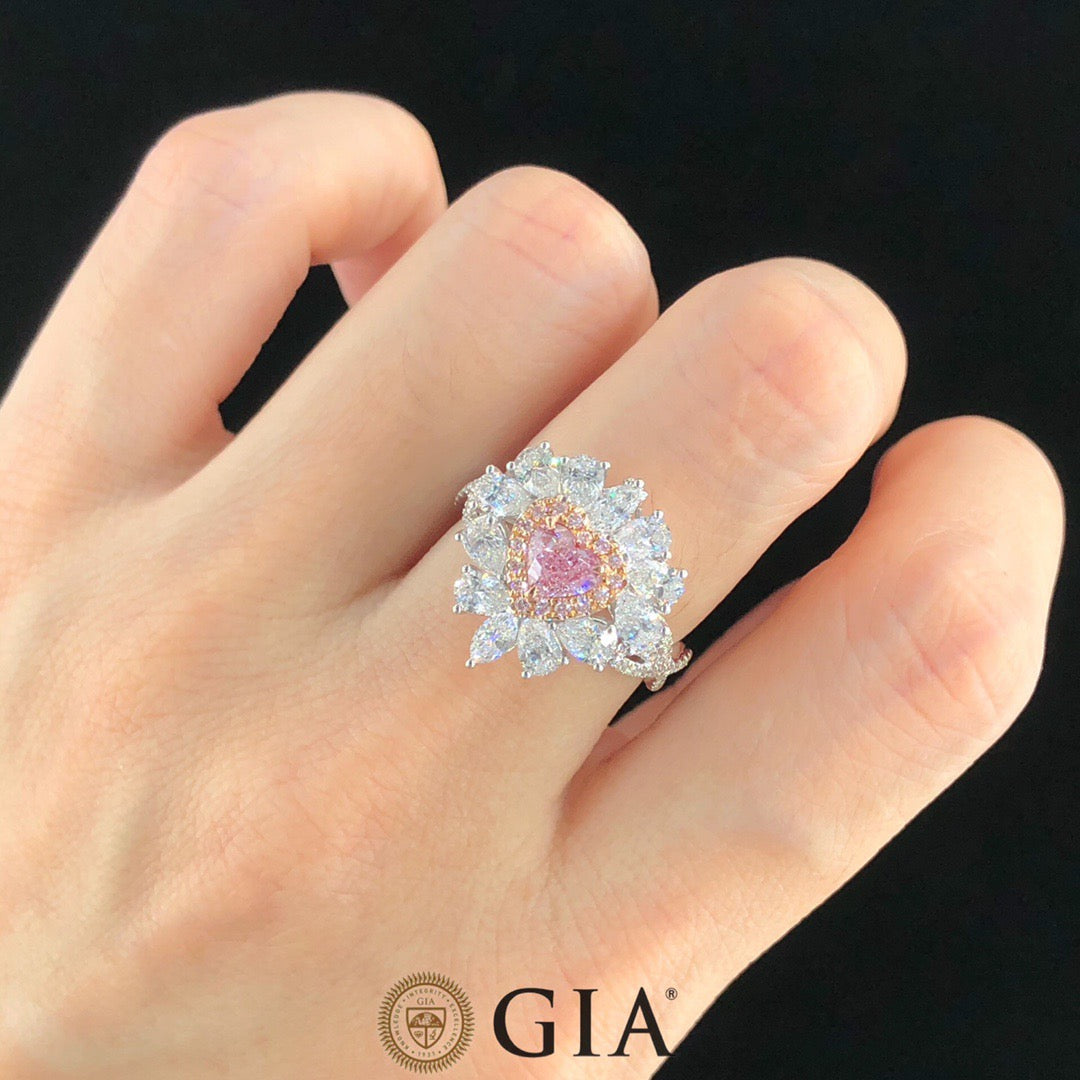 Pink diamond engagement ring | Poyas Jewelry